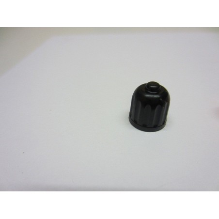 Bouchon Plastique Rigide pour valve standard avec joint & sans clé