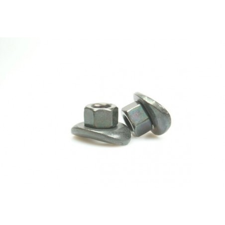 Ecrou Hexagonal pour la roue M11 x 019 avec une Rondelle Ovale